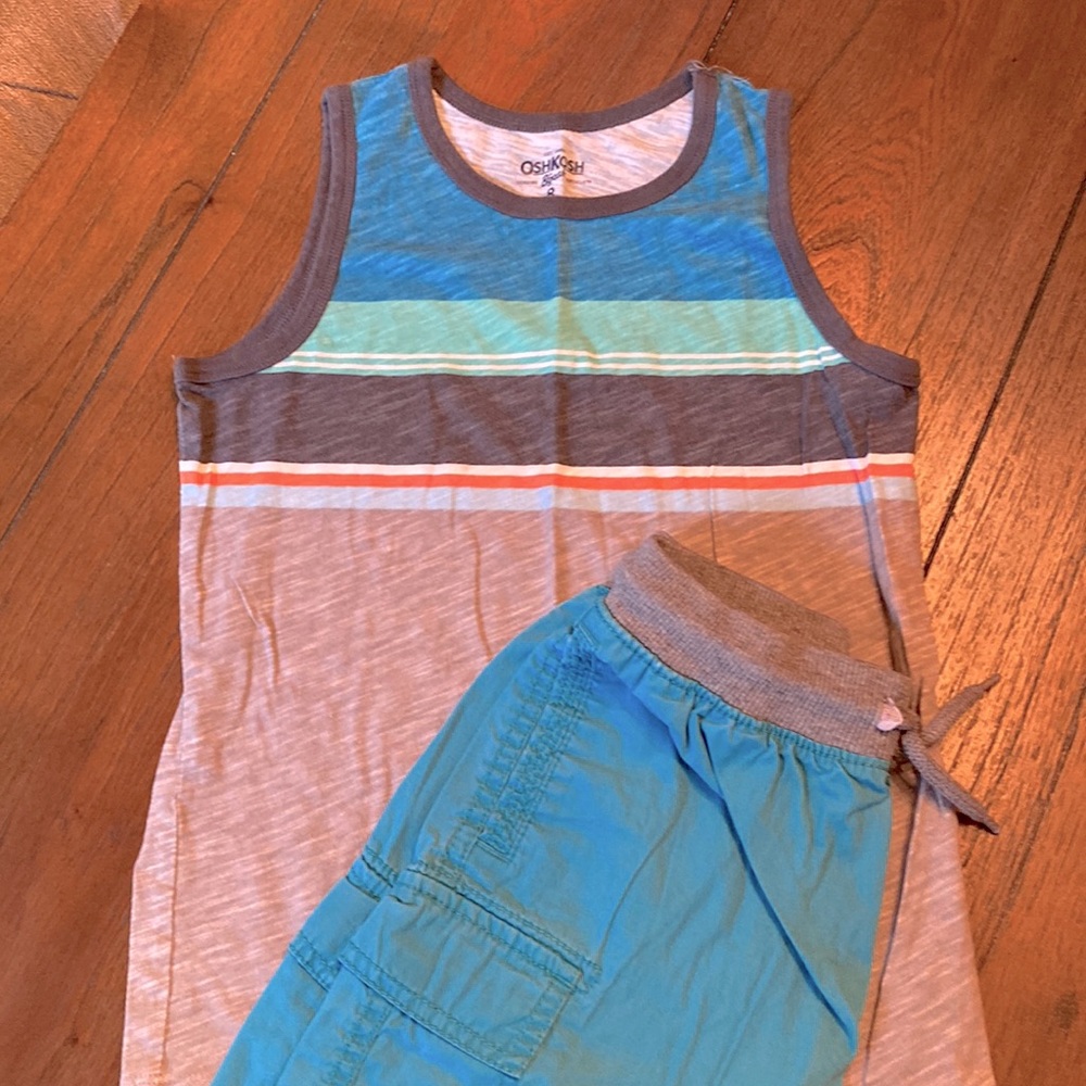 Boys Osh Kosh Short set